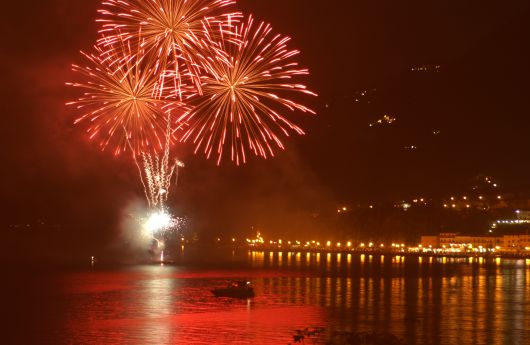 Feuerwerk am Gardasee