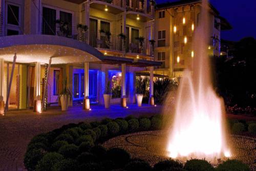 Color Hotel Style & Design Color Hotel Style & Design